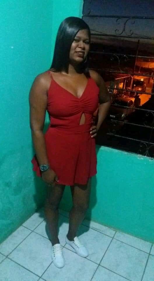 Diana Vanessa, puta casada de bola na rede Recife, traindo o Marido.