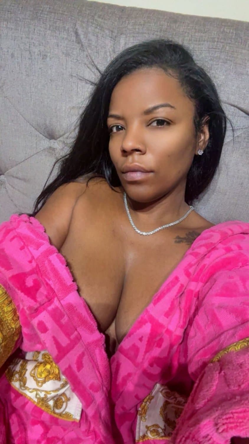 Ebony Queen wants your babies.