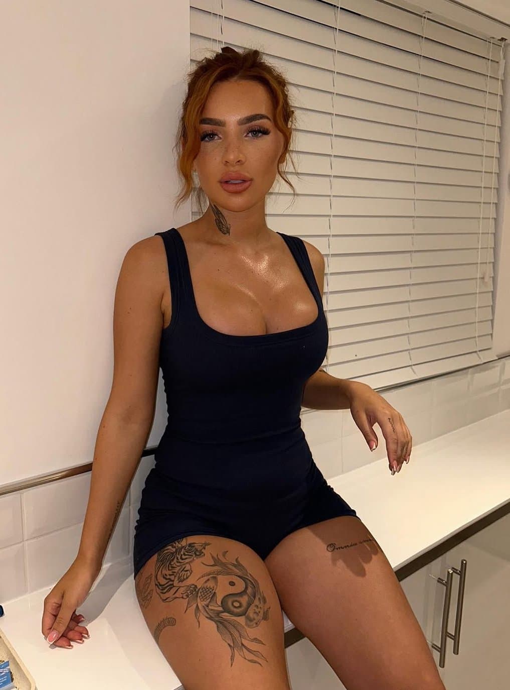 Thicc Chav Pawg Big Tits Slut UK British