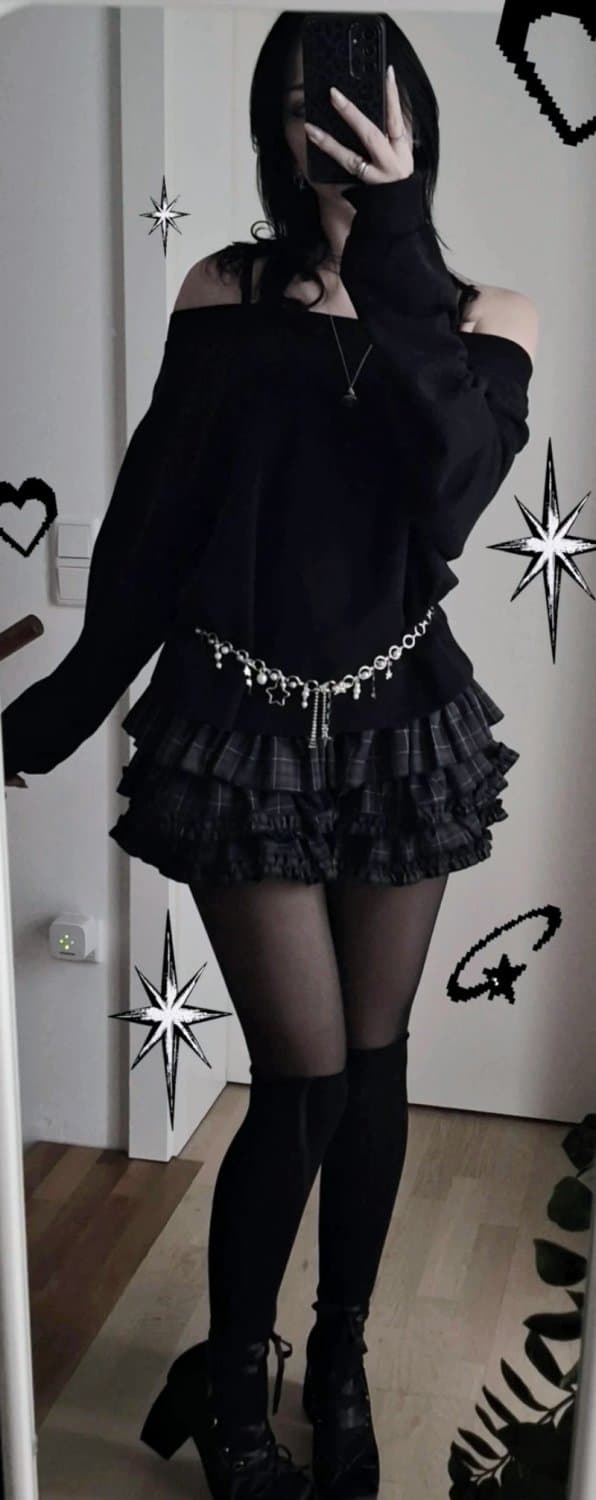 Creepy dark haired IRL goth girl Jana. You know this bitch got a slutty side