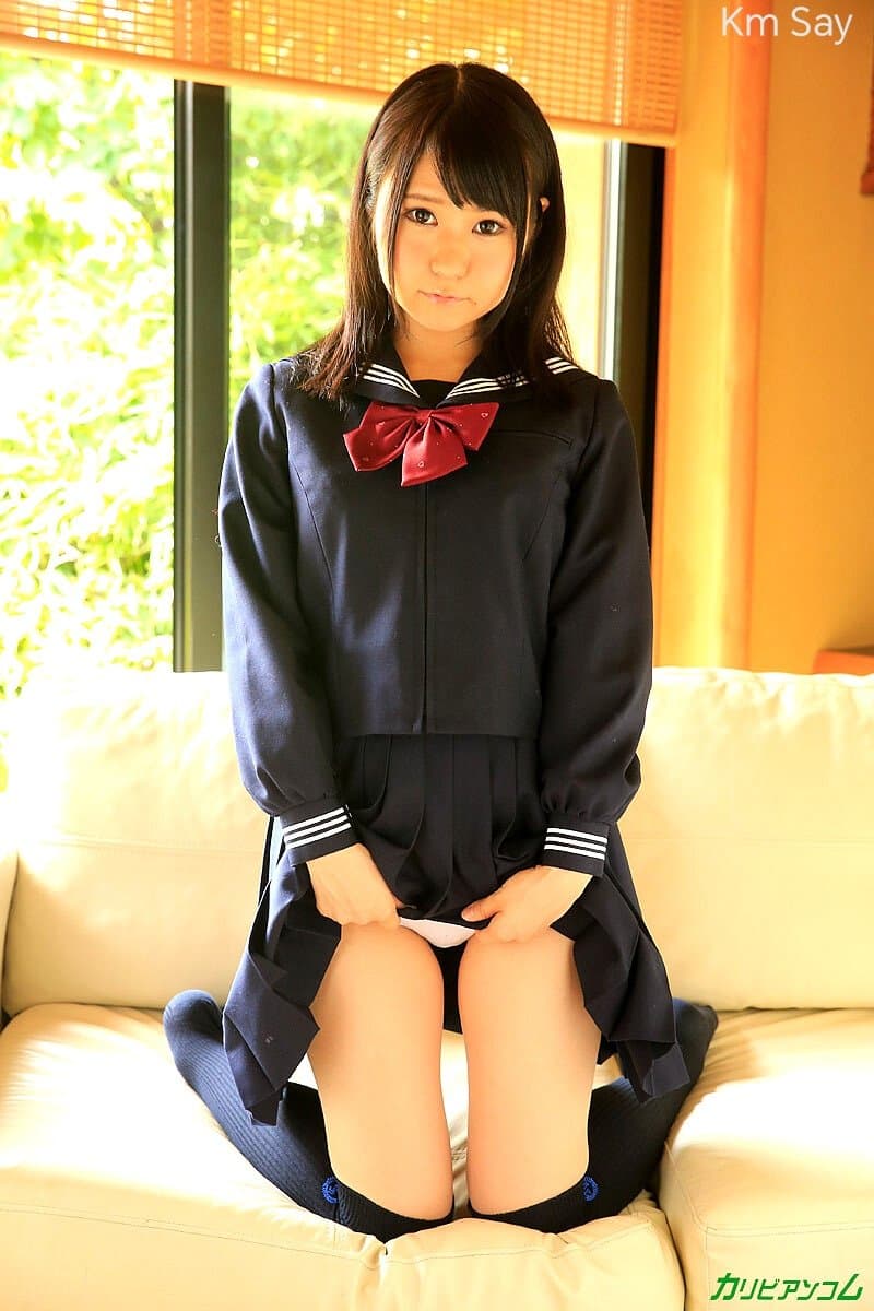 Nozomi Momoki - hijastra colegiala le gusta como su nuevo padrastro le da cariño culeandosela.