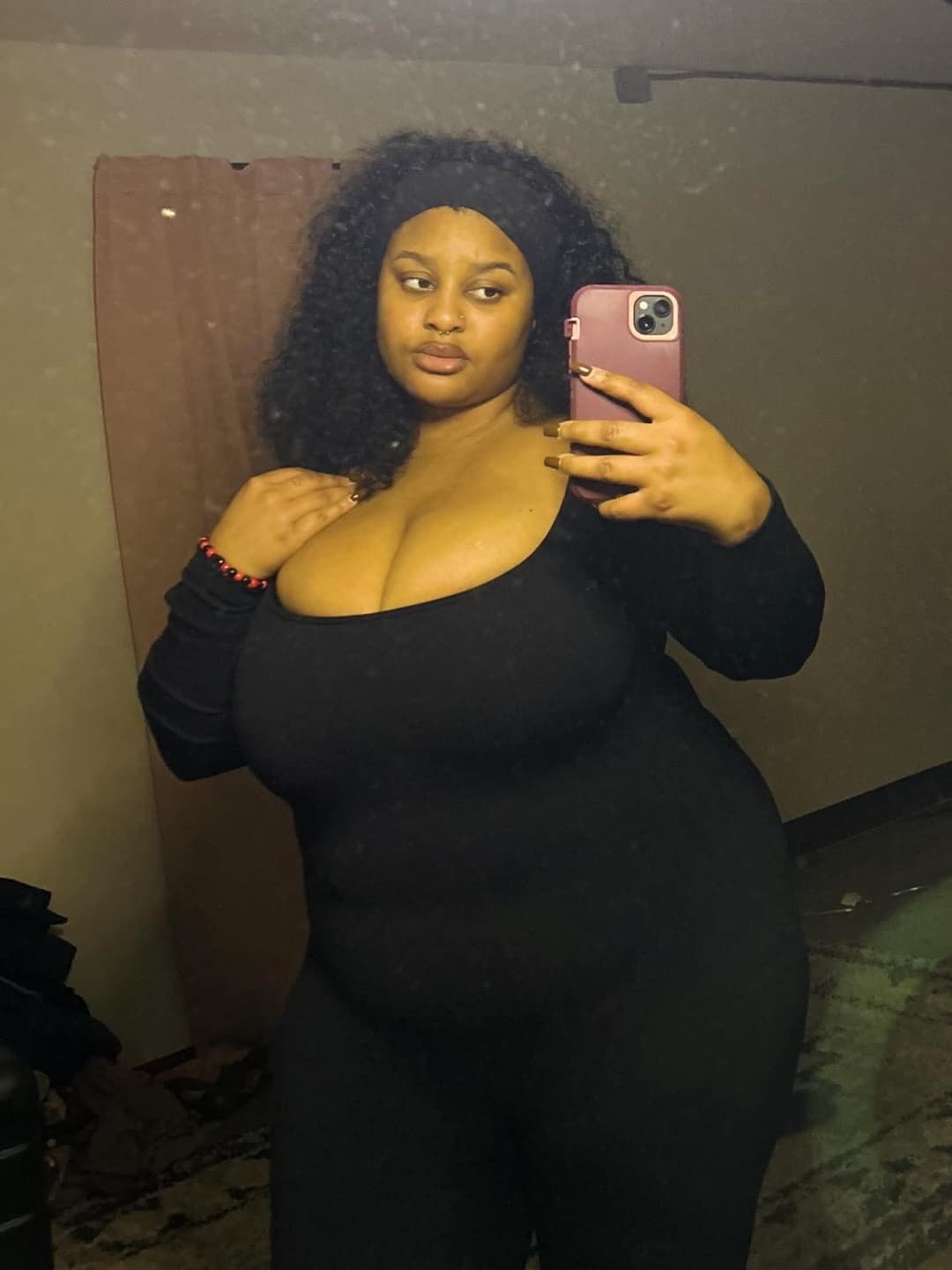 SEXY CURVY THICK EBONY BBW BIG BOOBS & BIG OLE ASS BOOTY