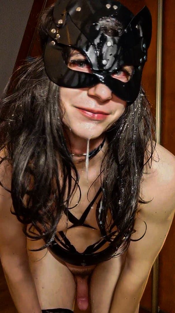 sissy doing gokkun with own collected frozen cum (DIIIANA)