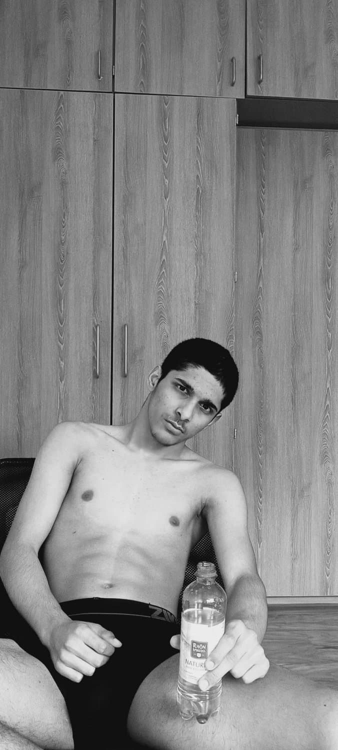 Simitli The Boy - Porn