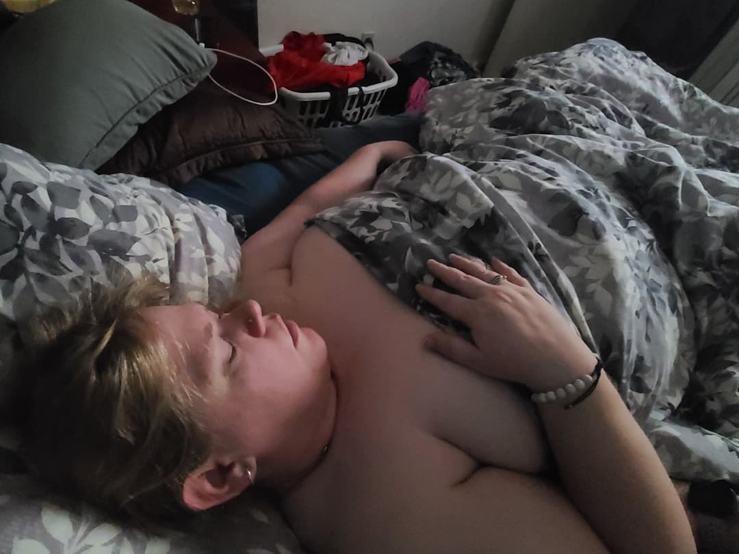 Bbw wife Sheena - Sleeping piggy