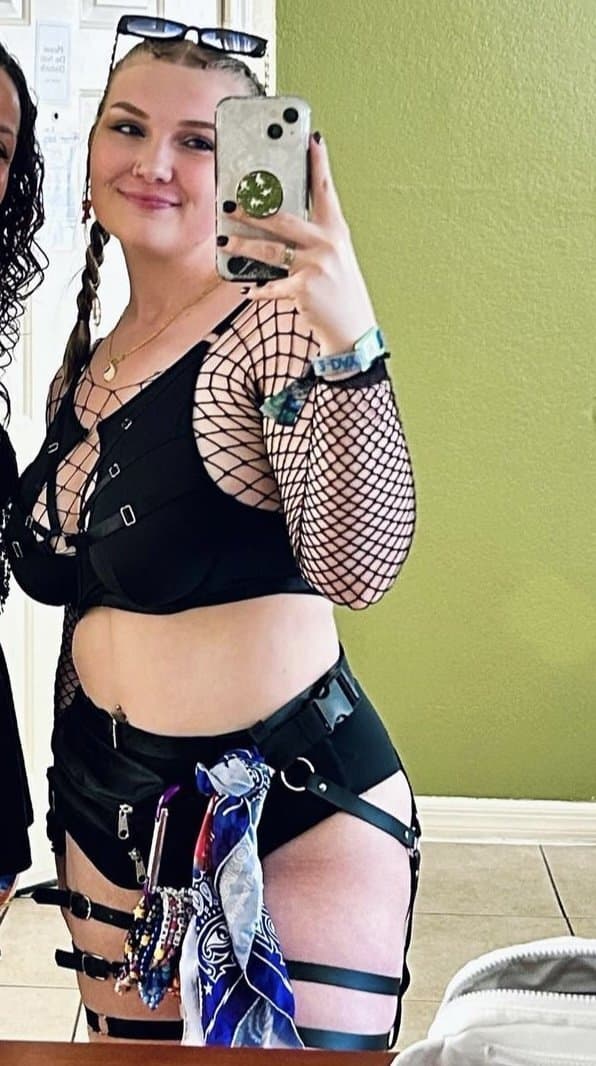 Amateur Girlfriend with Big Breast