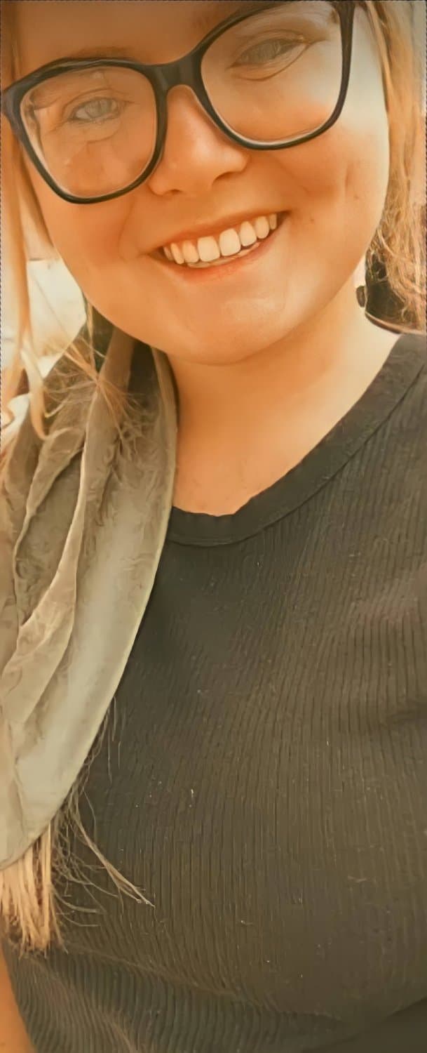 Click to view full size Mrs. Ashten Macklin 3rd Grade Teacher at Clark County Elementary School district in Baytown Texas