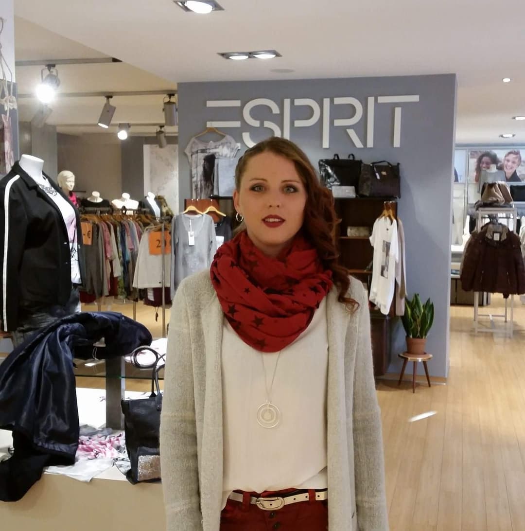 Blowjob with facial or standing doggy in the middle of the Shop