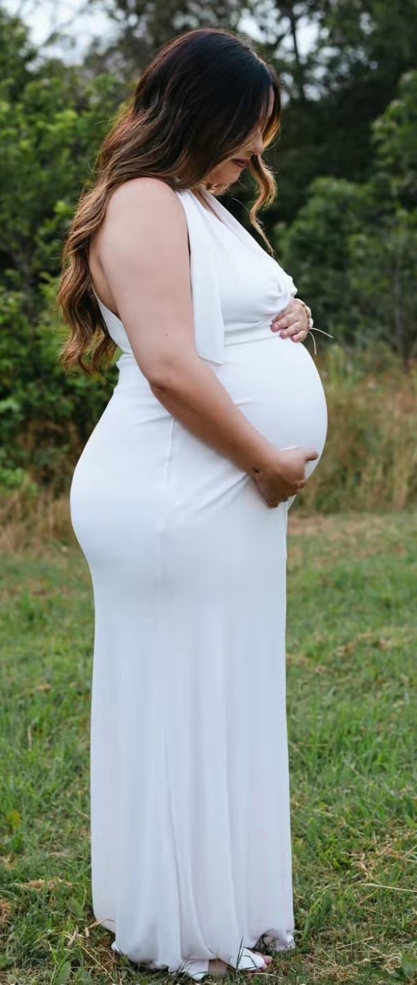 Click to view full size Sexy Single Mother