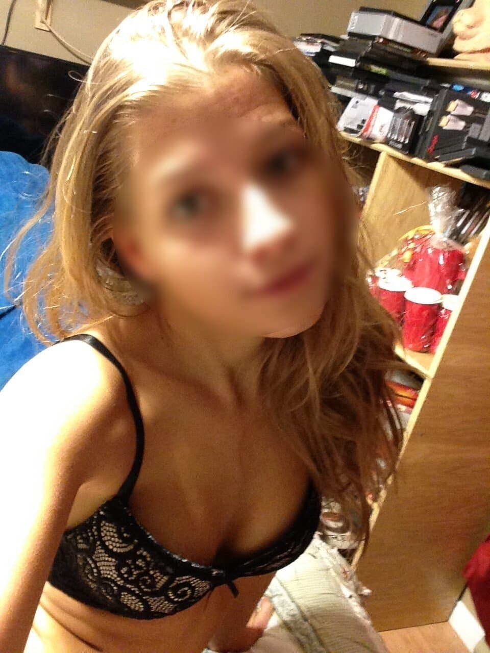 My cute girlfriend for you to enjoy. What would you do to her, her pussy, her ass, her mouth?