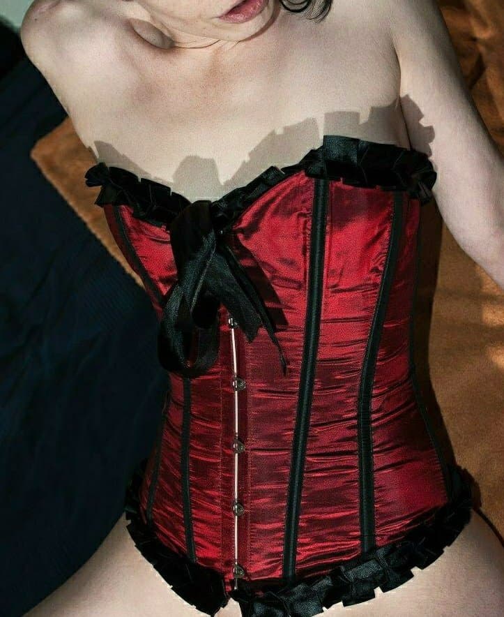 editing, caption my wife, humble me, real pervert, surprise me kik FrankDampf01