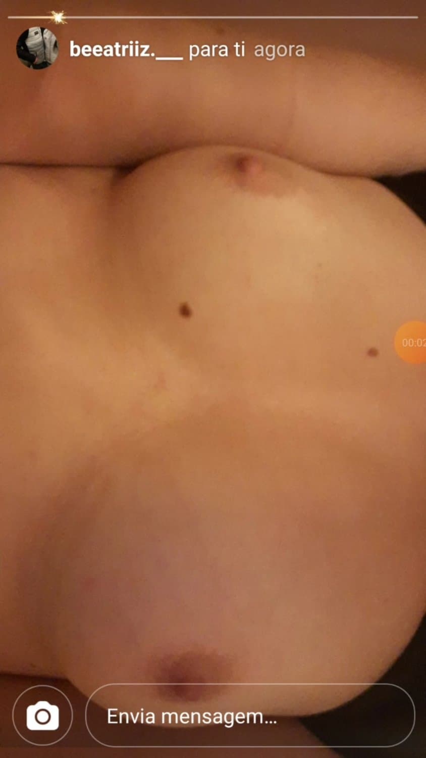 Bea vive no .Cacém Lisboa gostosa 20 anos