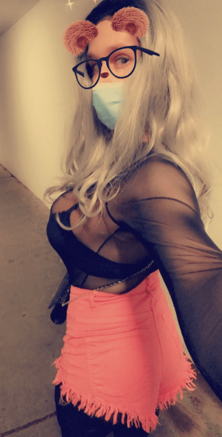 Sissy Emilia looking for a sugar Daddy/Mommy for feminization ?❤️??