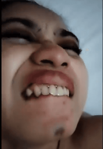 tante di entot keenakan sampe mangap-mangap enak crot