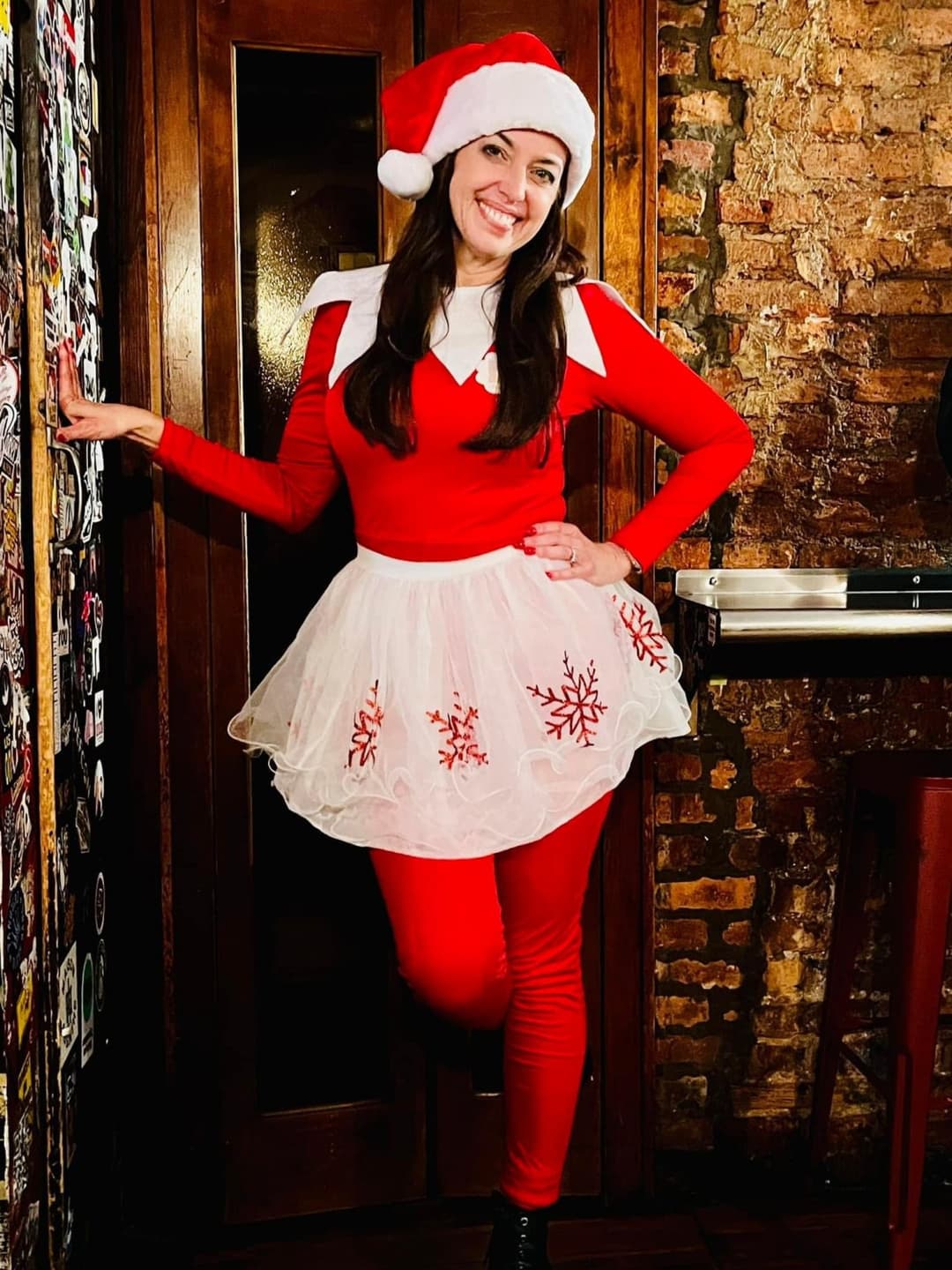 MILF with Big boobs and nice dick sucking lips