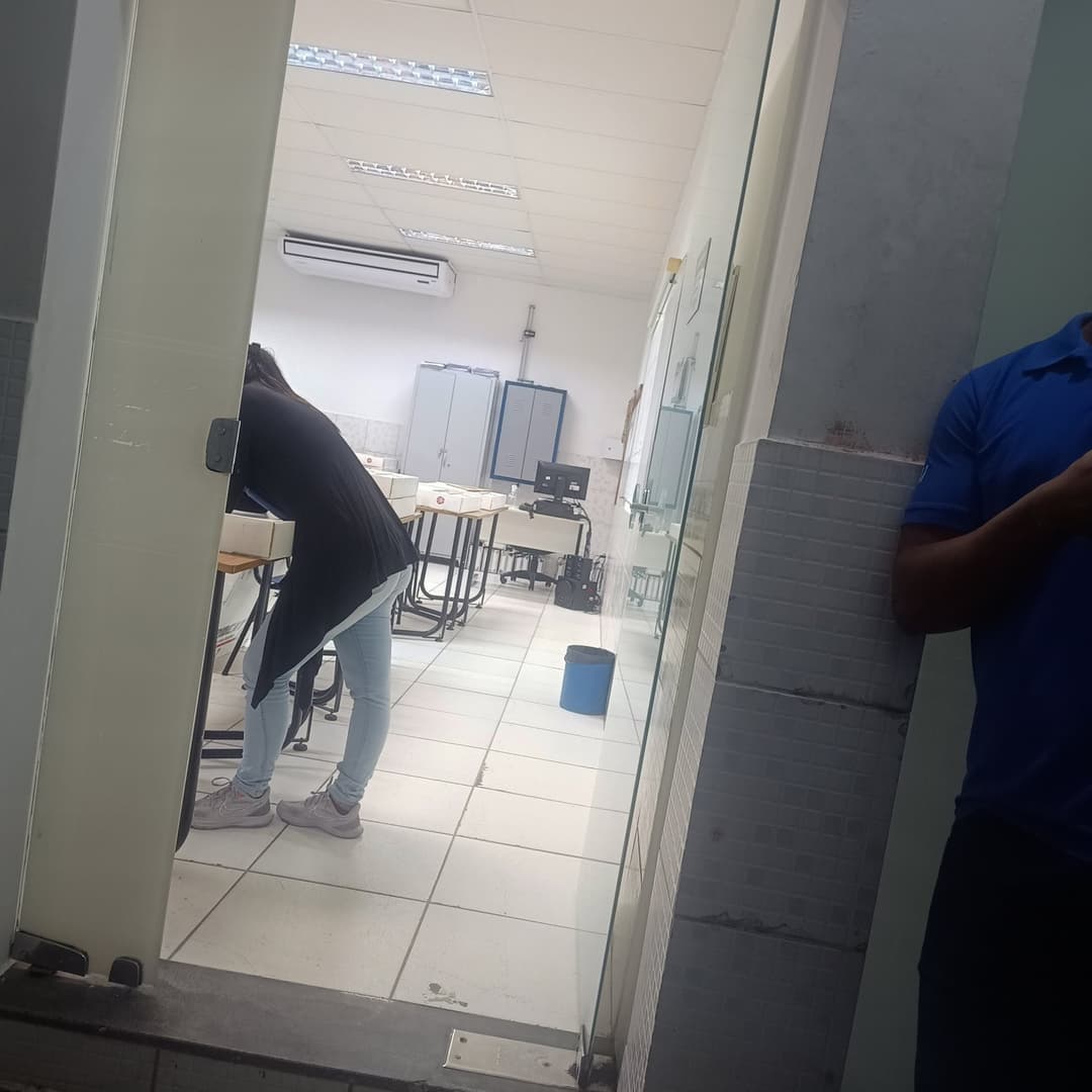 Candid ass that I took (college and bus stop) #7