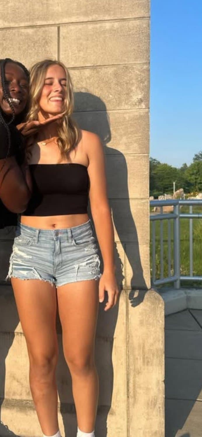 18 yr old Phoebe caught me taking creepshots of her cute ass