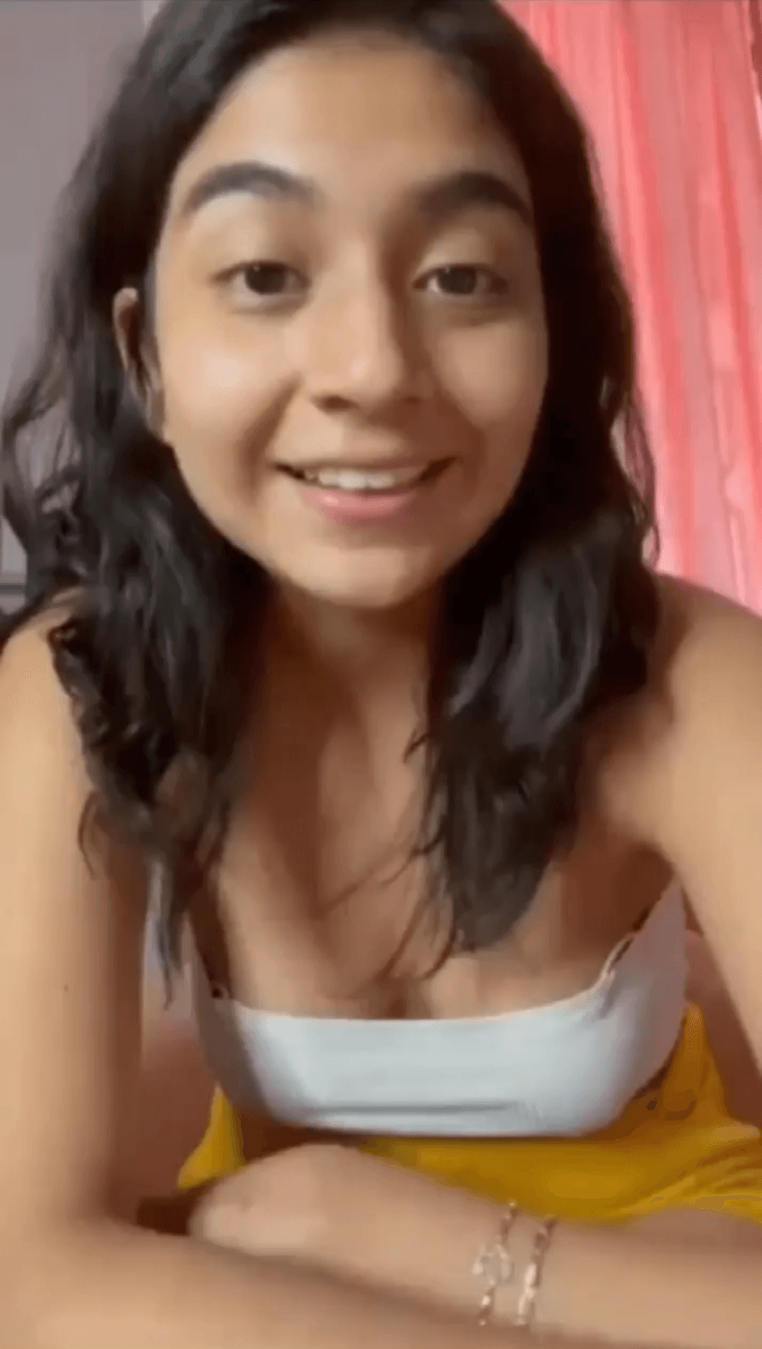 Click to view full size Drop: 1568 Latina gives masturbating instructions (captions in English)