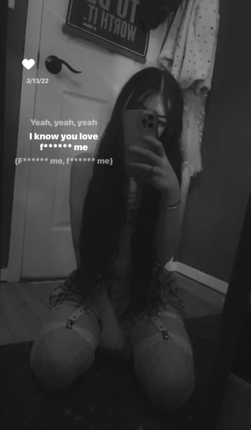 College sluts pale bare ass cheeks