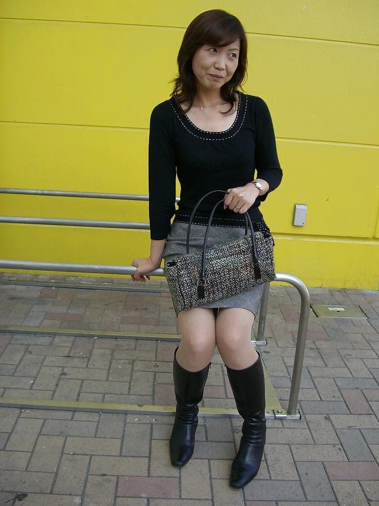 Perfect Japanese 45 Y.O. Mom