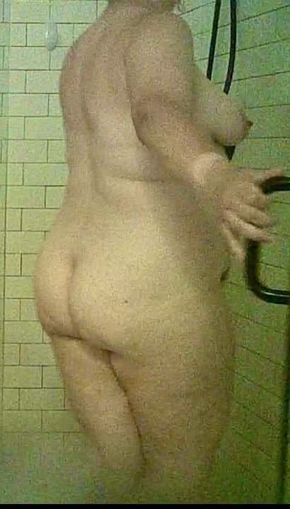 Wife Melissa 42yo Florida USA ?? Candid Sneak Shots