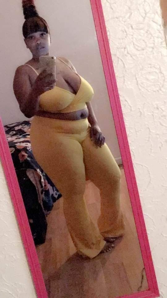 Freaky Bi Bbw Auntie (She need to start a only fans) I would not pull out 19