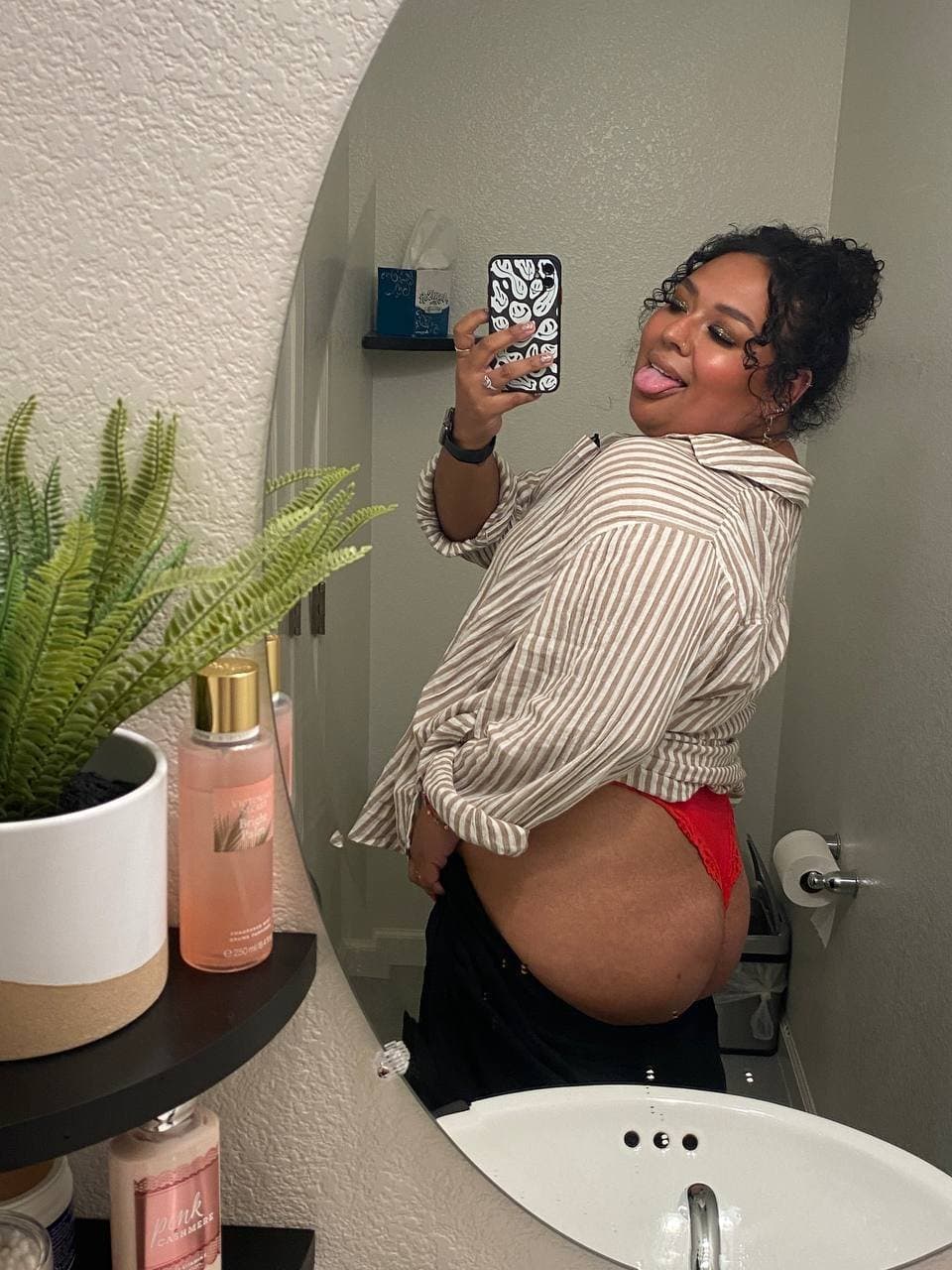 Click to view full size Horny BBW Latina Slut