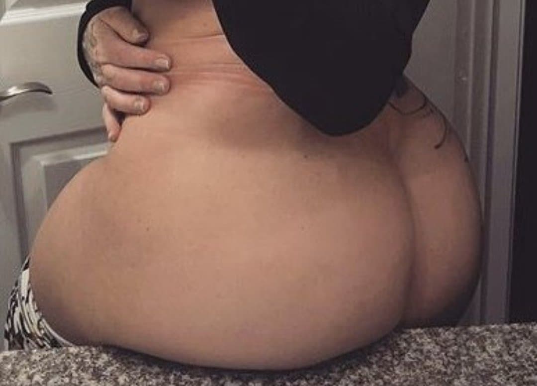 Click to view full size Ry@n Conner - Her Sexy & Amazing Ass