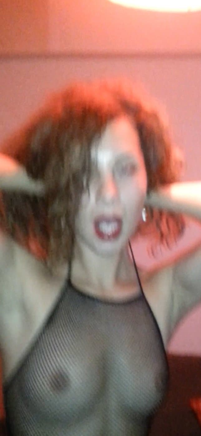 Horny wife amateur slut wife sucking