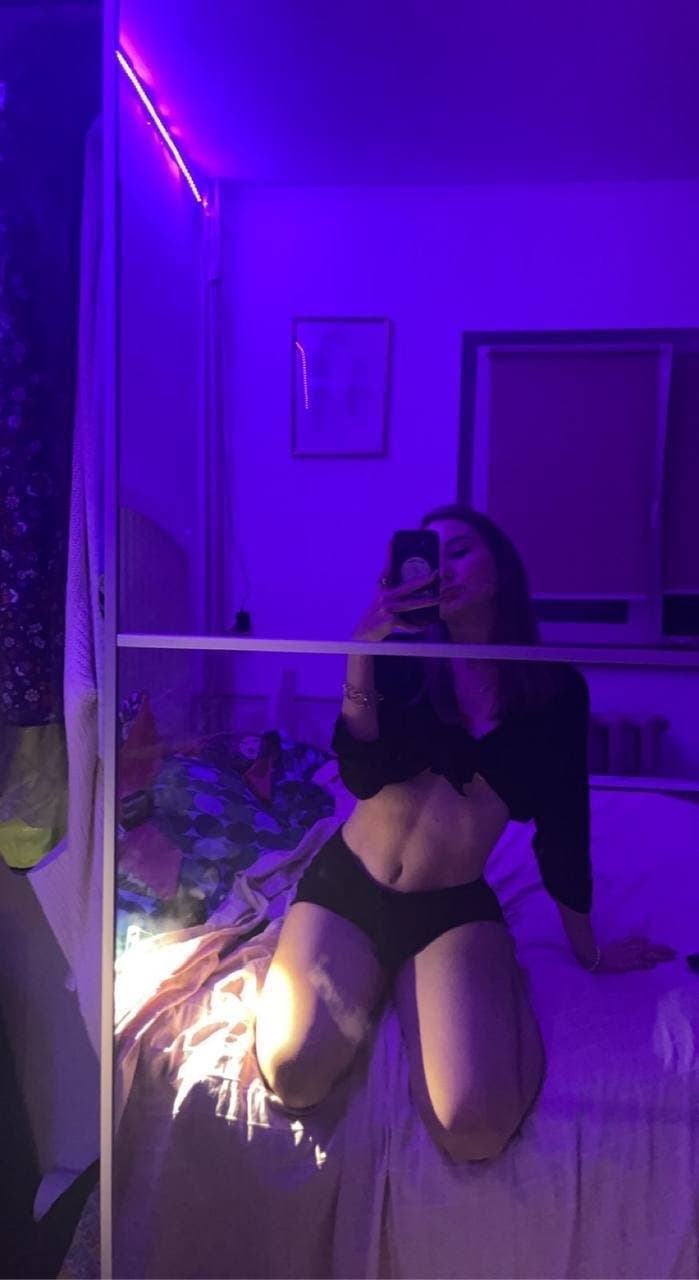 Click to view full size Sn0buni Lyna