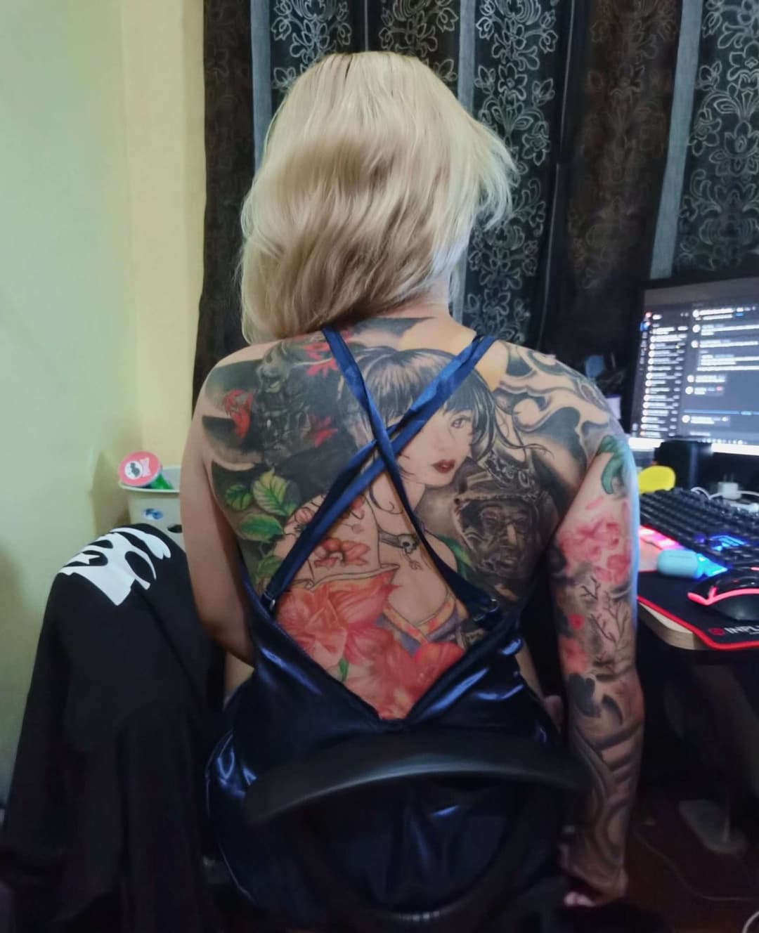 pinay milf tats slut