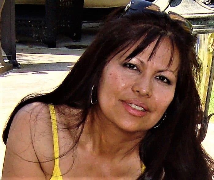 Sally Sara 48 yo former escort in Vegas, loves sex, 44ddd, loves red wine smokes virginia slims