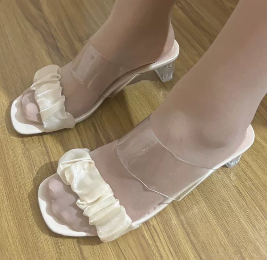 Asian feet / shoes & cum