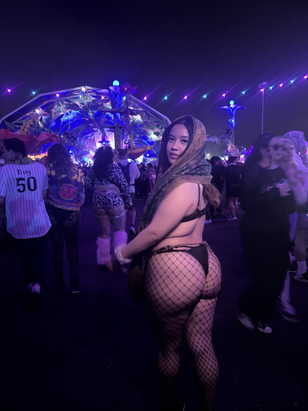 Anyone see her at escape? or recognize her?