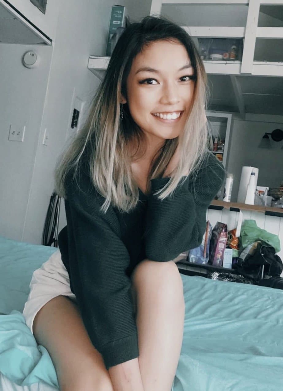 Christina aka tinytina 25yo,Asia, Chinese, USA need some cum. For same treatment Kik JamesDenker85