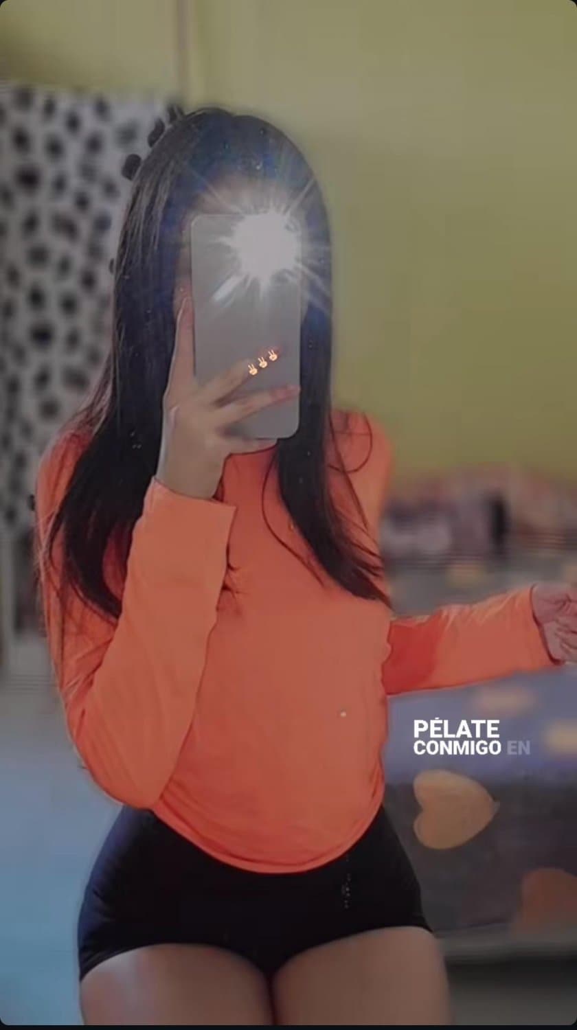 Liah Rodríguez hermosa güera con cintura ?? y majo hermosa ??