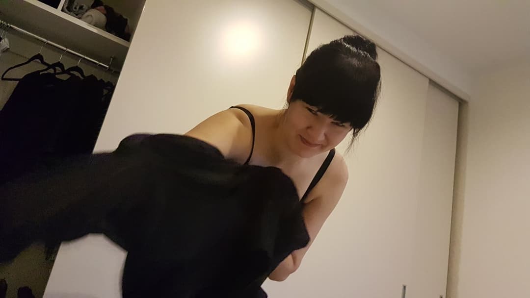 Lea Elvery - Aussie Asian Amateur Slut