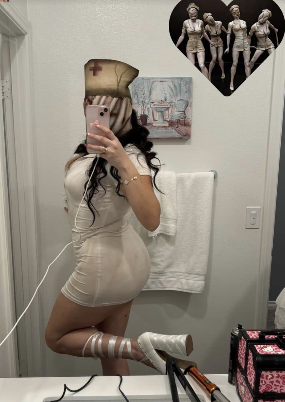 Sexy SoCal Latina baddie Iran needs a fat dick to take her to poundtown