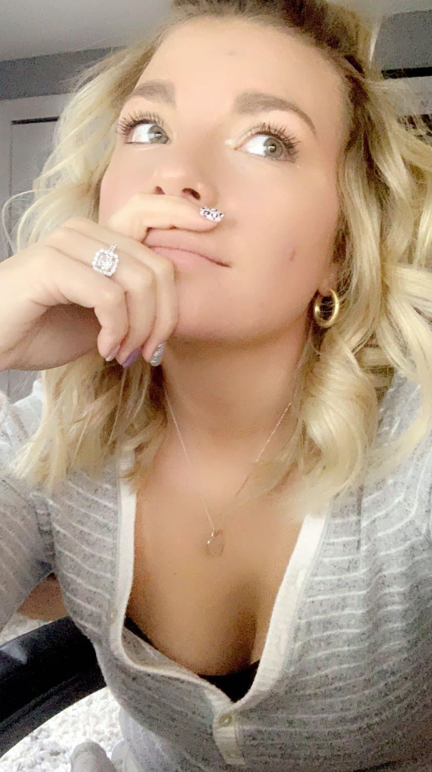 Click to view full size Blonde College Babe