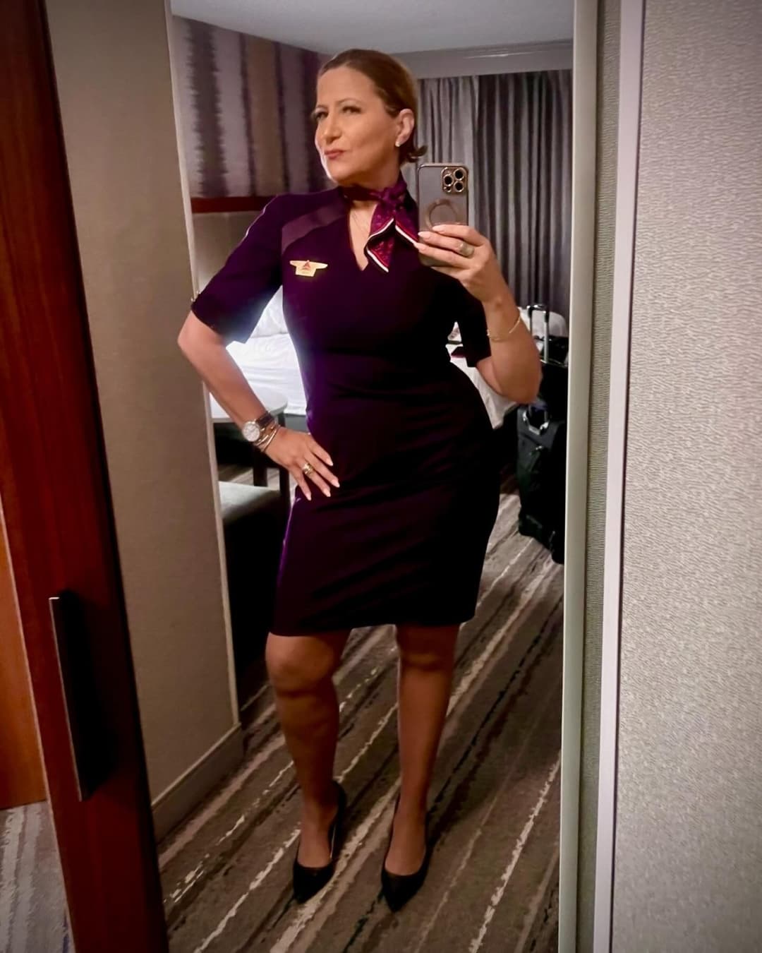 Thick Gilf flight attendant