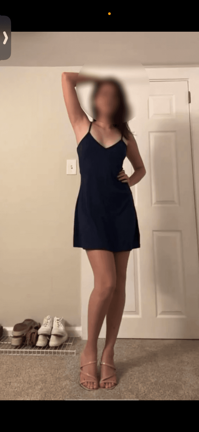 18 year old sexy Latina Strip