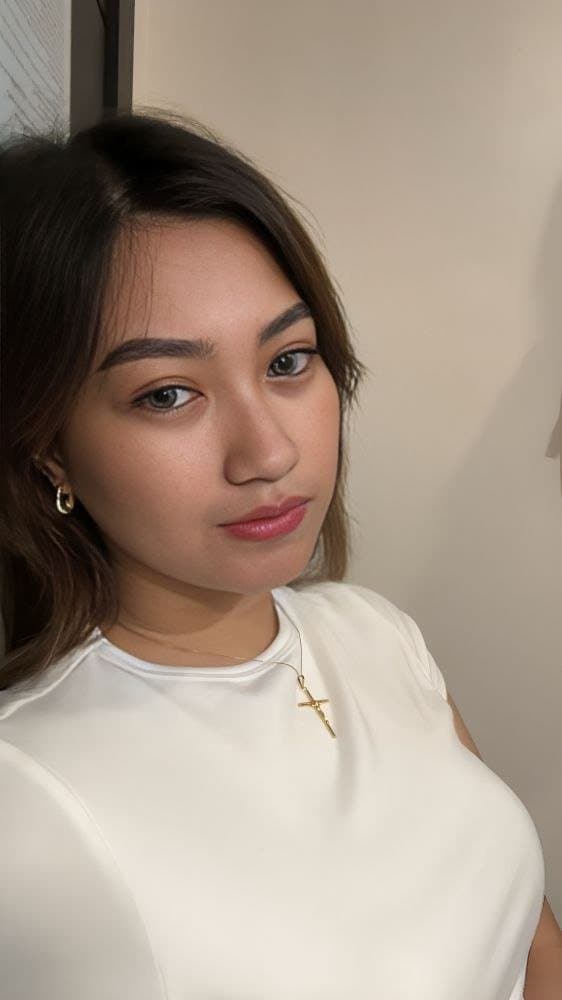 Phia (Pinay) A Girl Who Poses A Demon slayer ahaha