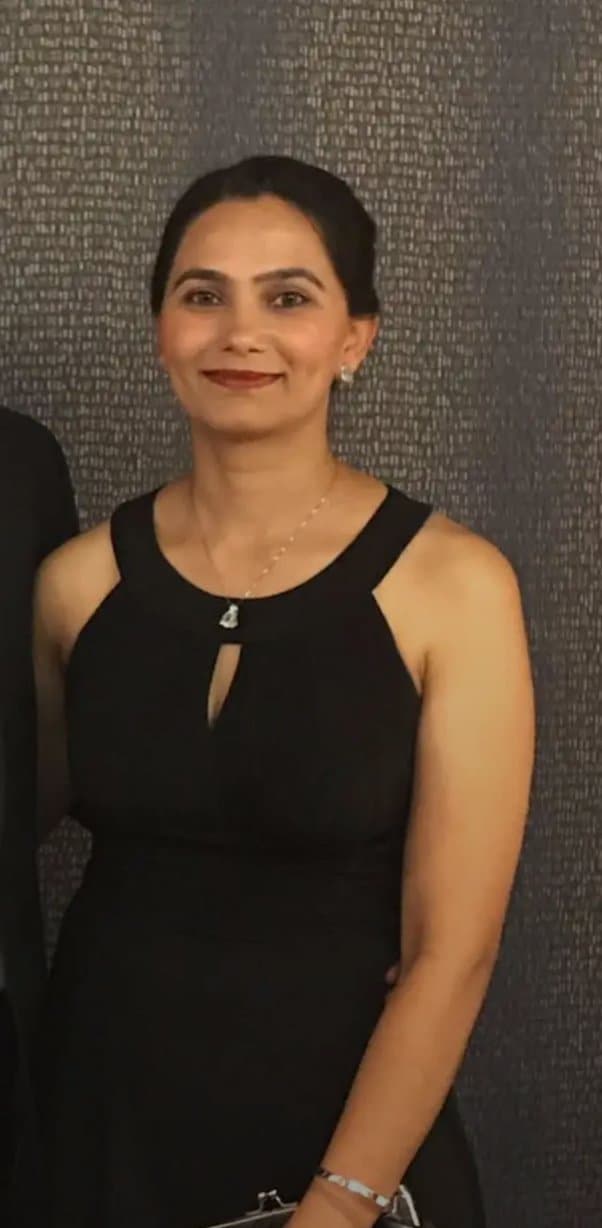 Cheating indian desi wife fucked hard by husbands co worker