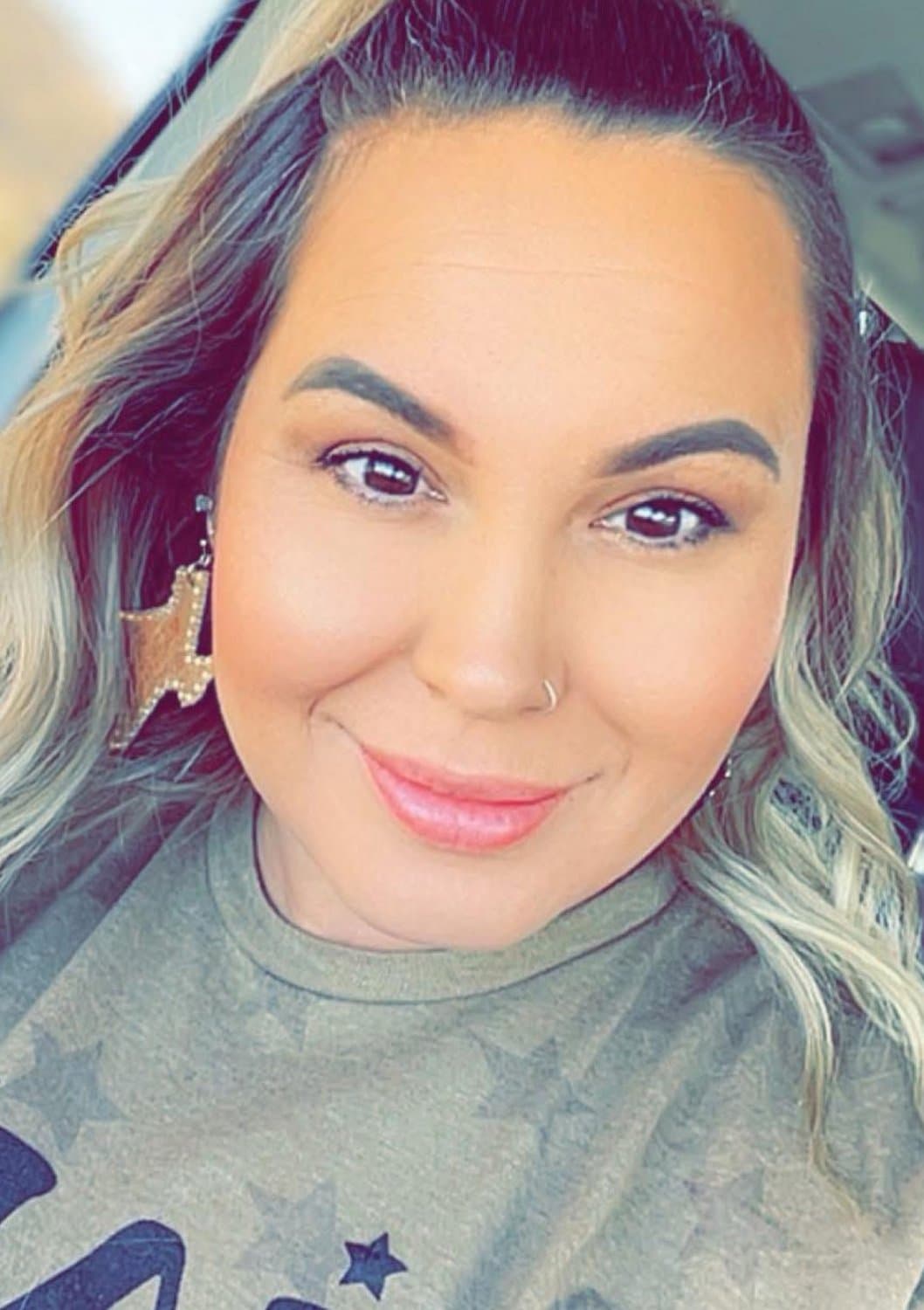 Hot Hispanic thick MILF