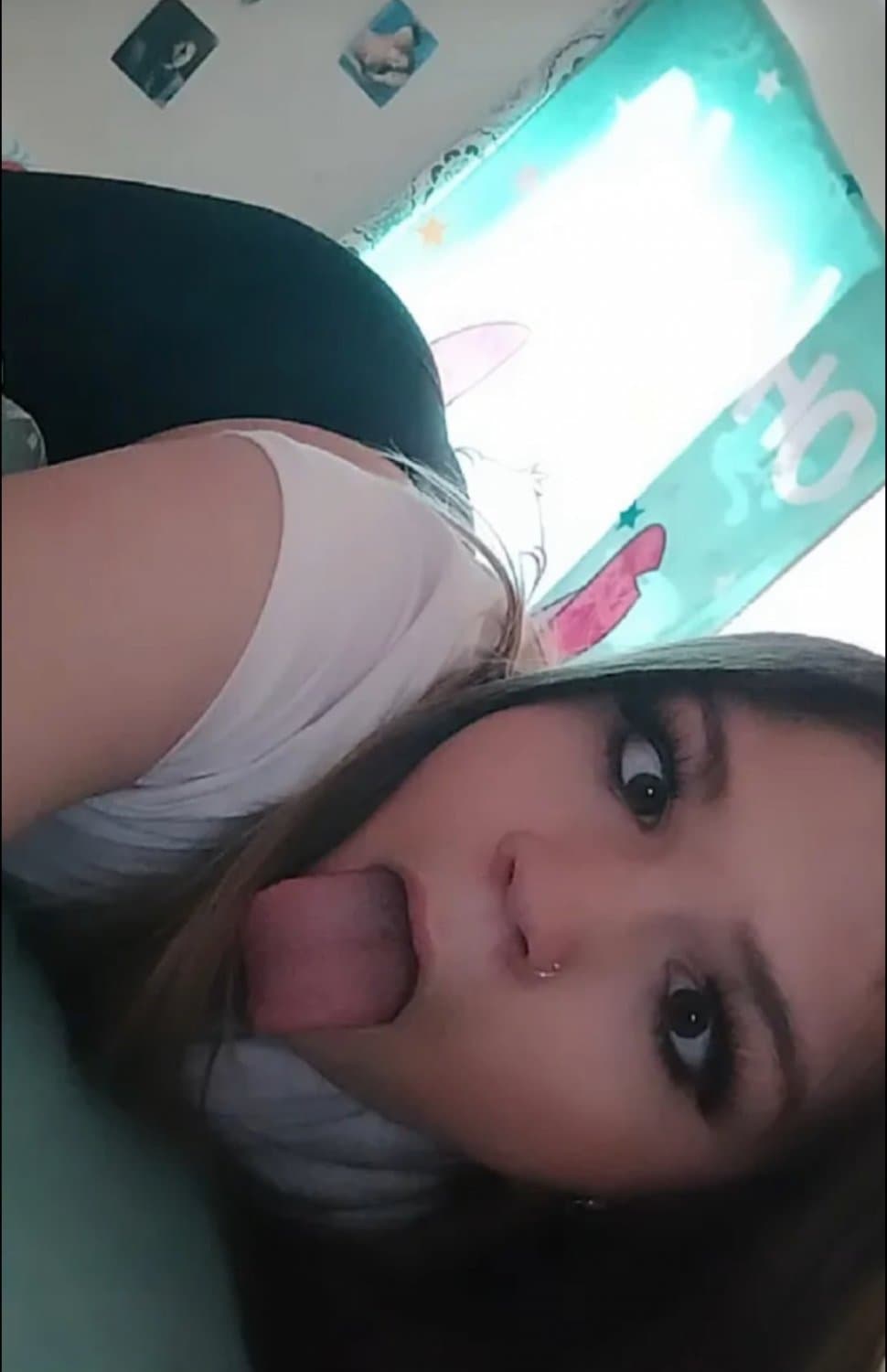 BAD BITCH TT GOONING US FOR FUN