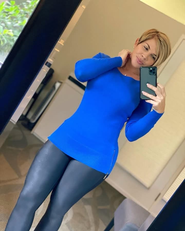 Hot Spanx Faux Leather Leggings