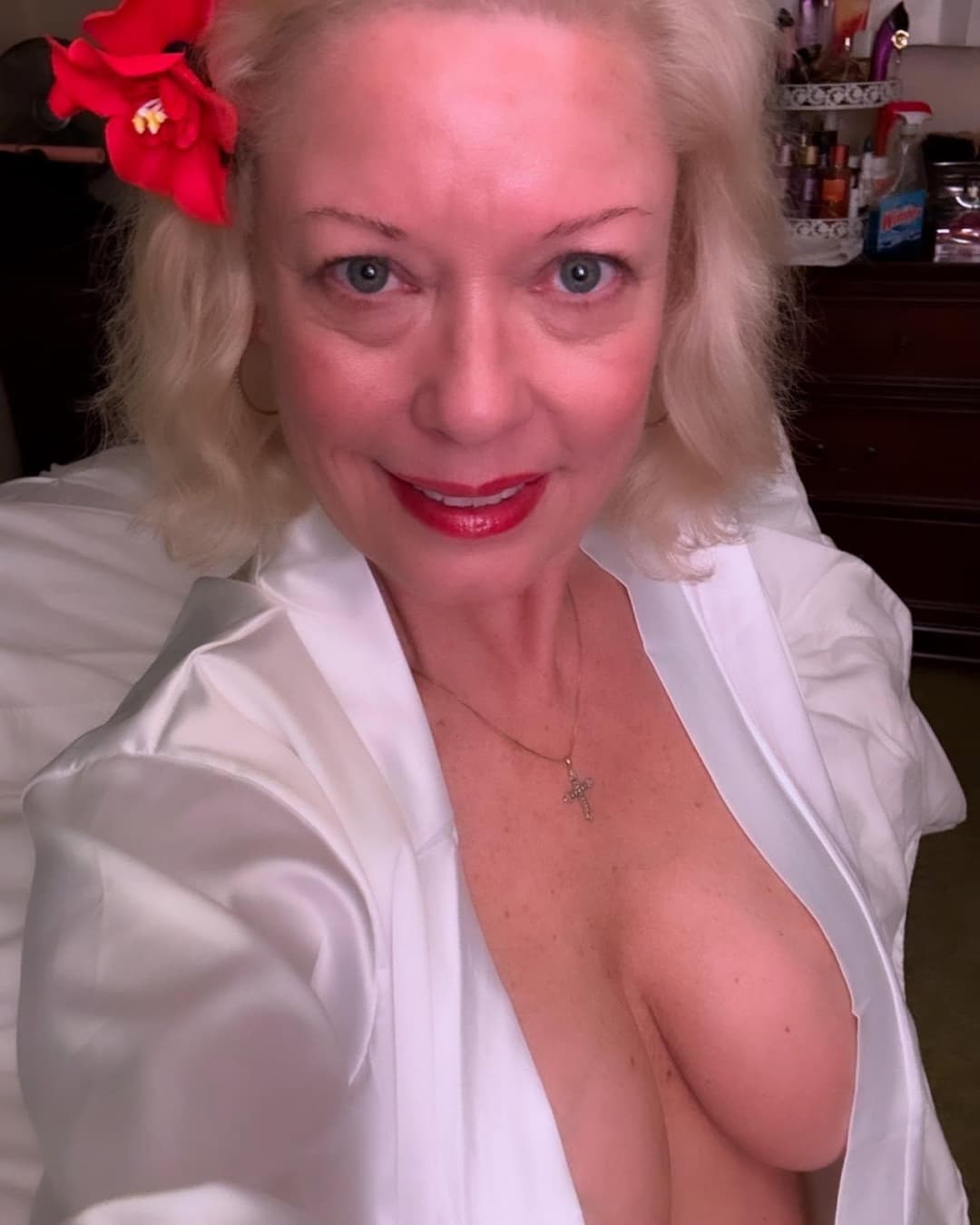 Flower milf