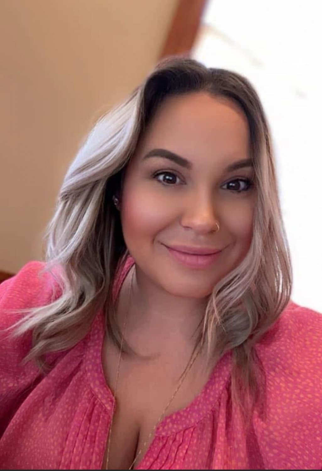 Hot Hispanic thick MILF