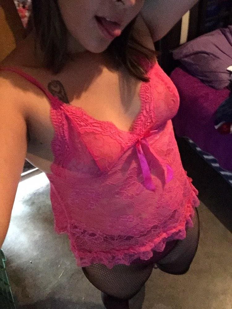 Lidia Fabiola quemada por puta infiel por su cornudo