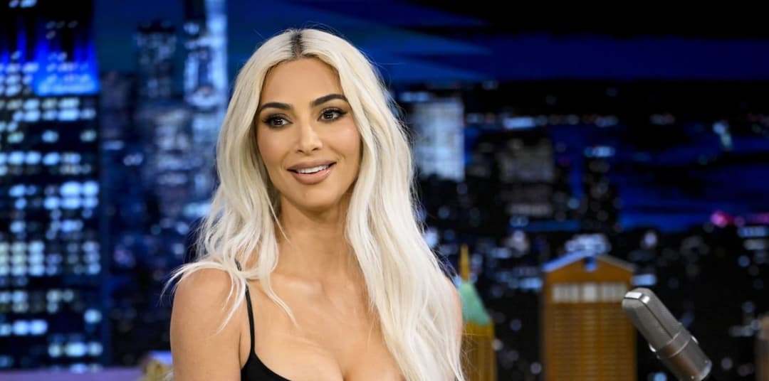 Kimmy teaching the correct way to beat that Dick Up